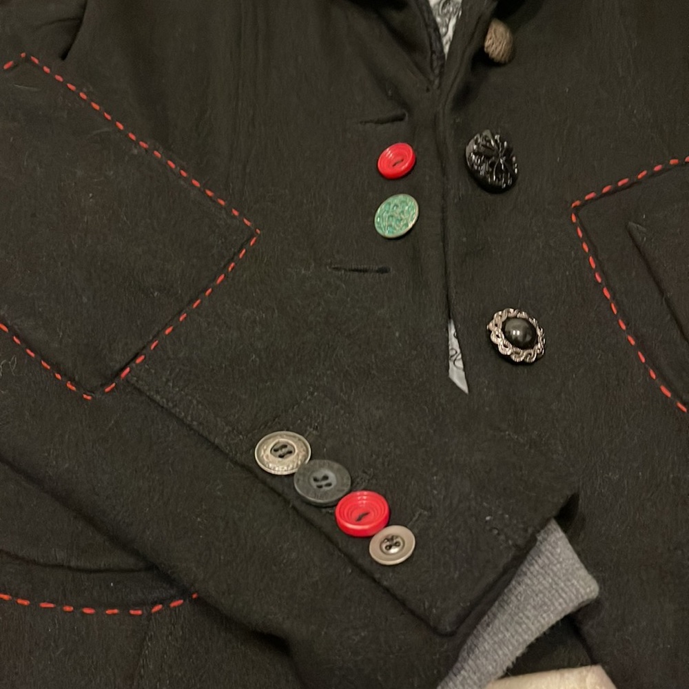 Fun Black Jacket - image 2